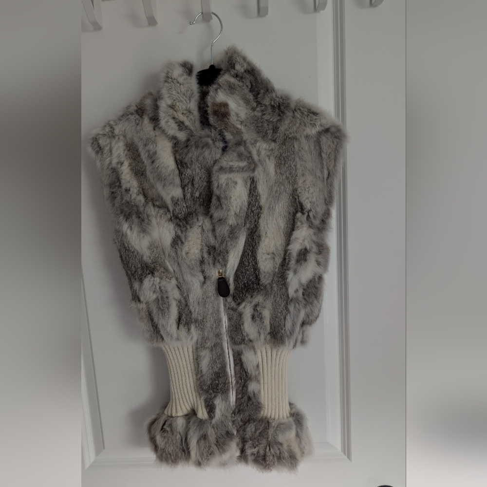 EUC Emilio Pepe Rabbit Fur Cinch Vest